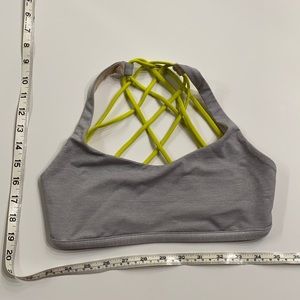 Free to be bra - light w/lime back